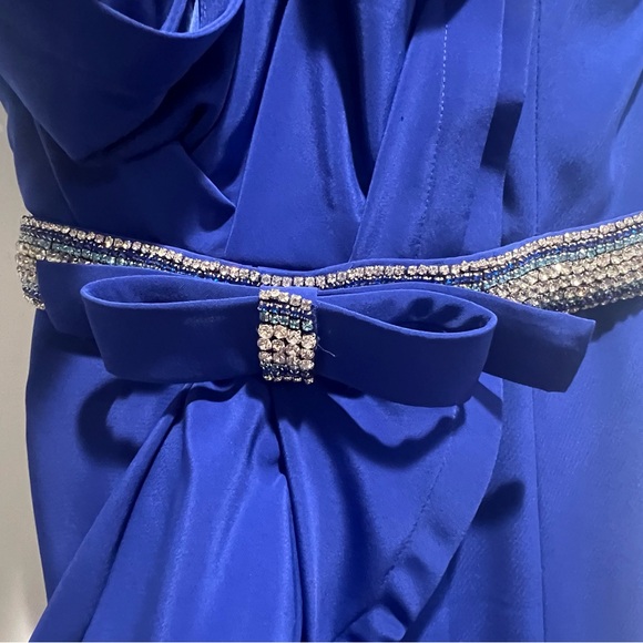 Jovani strapless evening dress size 6! - Picture 3 of 9